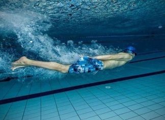 Former national champion swimmer dead