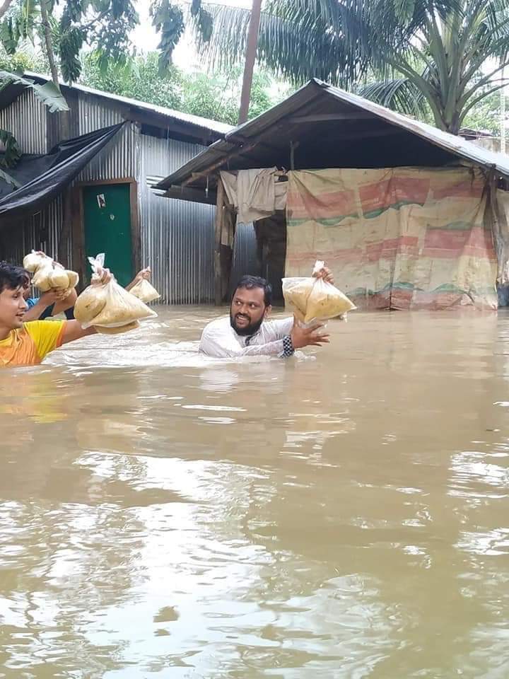 Nature's fury spares none: Both animals and humans continue to suffer in  Assam-Bihar floods – 