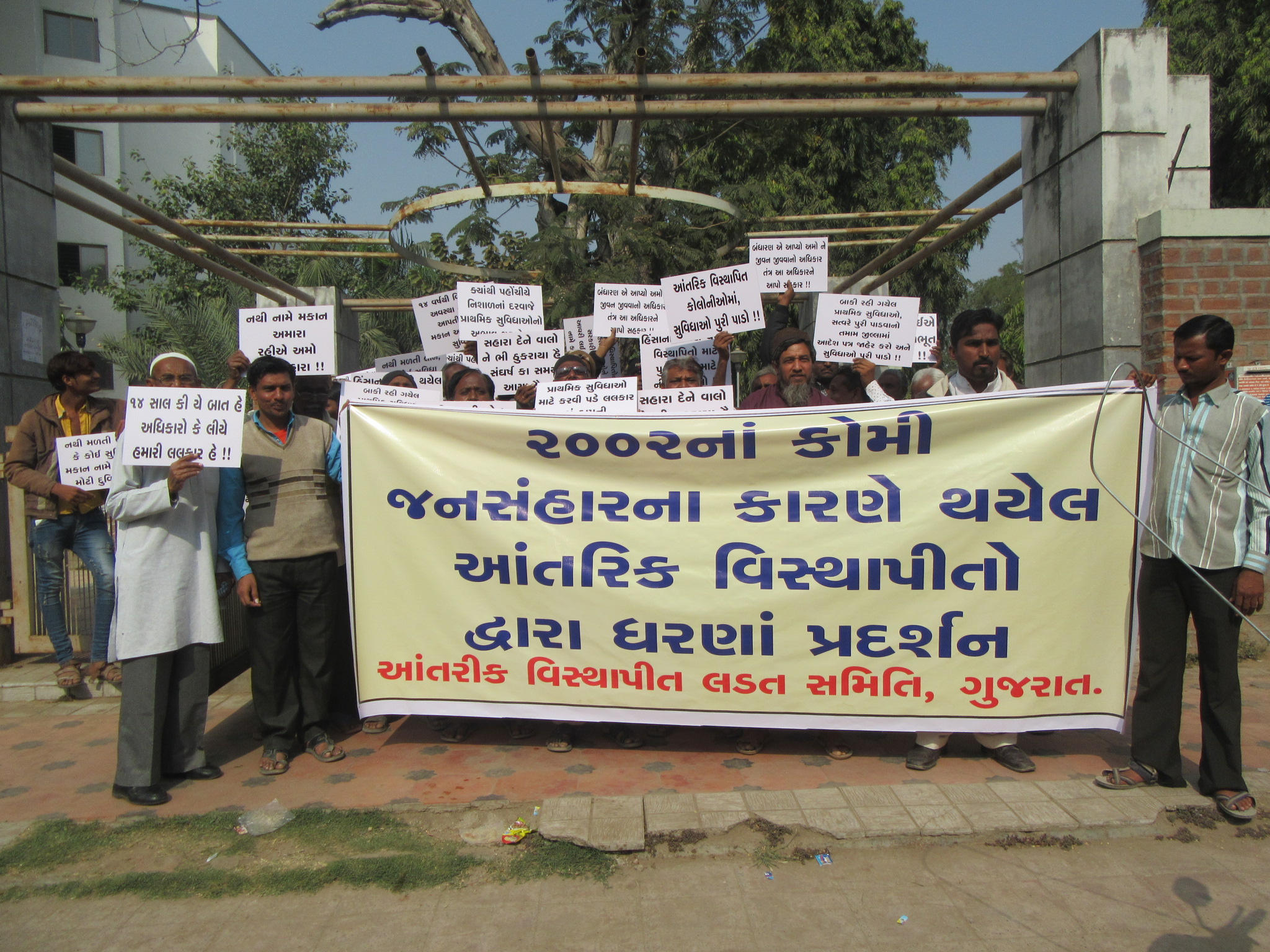 Survivors of 2002 Gujarat riots still live a wretched life sans govt aid - TwoCircles.net