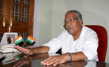 SP leader Ambika Chowdhary joins BSP