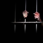 ‘मुस्लिम क़ैदियों से पुलिस वाले लगवा रहे हैं ‘जय श्री राम’ के नारे’