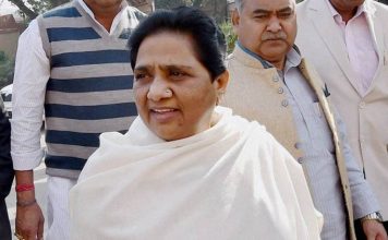 BJP trying to end quotas: Mayawati