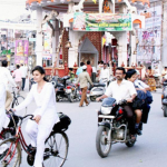 Now, astrologers predict poll outcome in UP