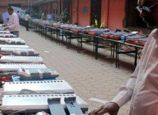 After EC, opposition leaders meet President on EVM issue
