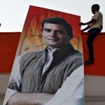 Rahul hails Yogi’s farm loan waiver