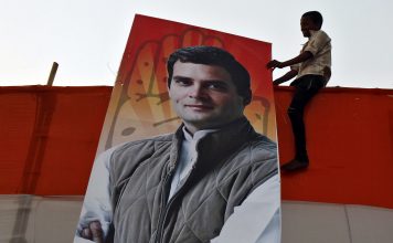 Rahul hails Yogi’s farm loan waiver