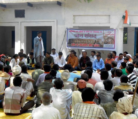 चंबल के क्रांति तीर्थराज पचनदा के तट पर लगी पहली अनोखी जन-संसद