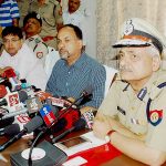 सहारनपुर : डीजीपी सुलखान सिंह ने सर्किट हाऊस में लिया जायज़ा, घटनास्थल पर नहीं गए दोनों उच्च अधिकारी