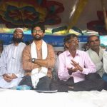 ‘गाय तुम्हारी माता है तो गाय तुम रखो, हमें तो हमारी ज़मीन दो’