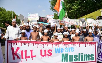 Gujarat: Dalits and Muslims come together to protest against mob lynchings