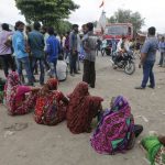 100 Gujarat Dalits embrace Buddhism