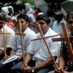 ‘जिस छुआछूत व जाति-भेद के दंश से बचने को दलितों ने हिन्दू धर्म त्यागा, वे आज भी उसके शिकार हैं…’