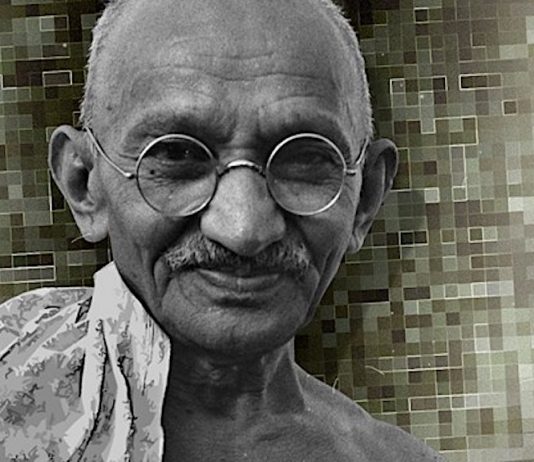सच्चा इतिहासः गांधीजी की शहादत, गोडसे और आरएसएस