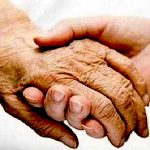 क्या सरकार 2018 में बुज़ुर्गों की ओर कुछ मानवता दिखाएगी?