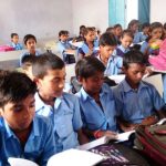 बिना किताब पढ़ते बिहार के दो करोड़ बच्चे