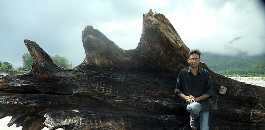 शाह आलम : क्रांतिकारियों के लिए पहले साईकिल यात्रा और अब खोल दी चंबल आर्काइव