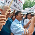 BREAKING NEWS: SC rules in favour of Delhi government