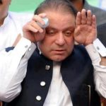 Sharif sentenced to 10 years for graft, daughter gets 7 (Lead)