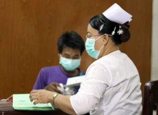 Where are the nurses in the HIV response?