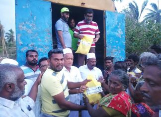 Islamic  social organisations provide releif to Gaja Cyclone victims