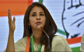 Urmila Matondkar is Congress nominee for Mumbai North