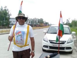 6500 किमी,12 राज्य 139 दिन और ईवीएम बैन कराने के लिए देश भर में पैदल यात्रा कर रहा रुद्रपुर का ‘सिंह’