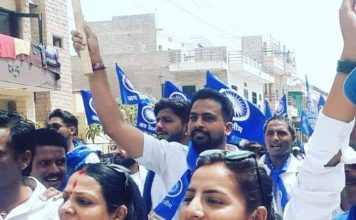 भीम आर्मी के भारत बंद का व्यापक असर, दिल्ली मे भिड़े दो गुट, अलीगढ़ में बवाल