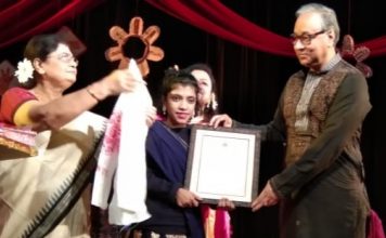 Ayesha Noor, the Karate champion from slums of Kolkata conferred with Tejaswini award