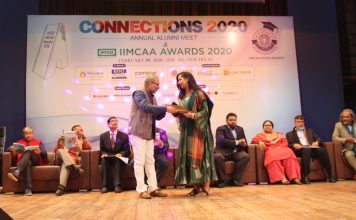 Twocircles.net की रिपोर्टर मीना कोटवाल को दो कैटेगरी के लिए मिला IIMCAAअवार्ड