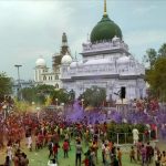 हर मज़हब के लोग थे संग, देवा शरीफ़ दरगाह में ख़ूब उड़े होली के रंग