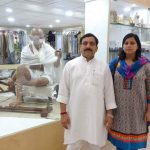 पूर्व मंत्री के घर के बाहर छींकते हुए गुज़रा एक शख़्स, टोका तो जवाब मिला, ‘मैं तो हिंदू हूँ मुसलमान नहींं’