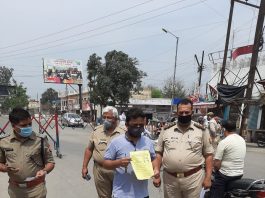 लॉकडाऊन के ‘रुझान’: डग्गामारी में अंधाधुंध लूट, एम्बुलेंस ढो रही हैं सवारी, 40 रुपये का मिल रहा गुटखा, 250 रुपये में सिगरेट का पैकेट: #ग्राऊंडरिपोर्ट