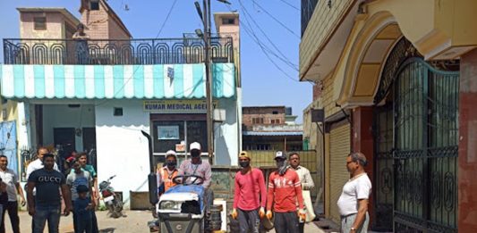 सफ़ाई कर्मचारियों के परिजनों की मांग, कोरोना योद्धा के तौर पर मिले 50 लाख की बीमा योजना का लाभ