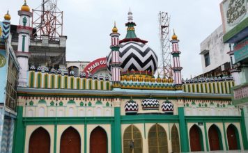 दरगाह आला हज़रत बरेली ने सरकार से की अलविदा जुमा और ईद के लिए मस्जिदें खोलने की मांग