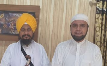 Meet Nasir Akhtar, whose sole mission in life is Sikh-Muslim unity