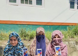 Two students help underprivileged children in Kashmir get smartphones for online classes