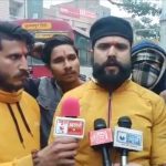 सहारनपुर :मंदिर के पास था रोड़वेज का सरकारी टॉयलेट ,हिन्दू संगठनों का हंगामा, तोड़फोड़