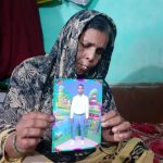 दिल्ली दंगा ग्राऊंड रिपोर्ट: ‘मेरी आंखें नहीं हैं लेकिन सरकार के पास तो आंखें हैं “