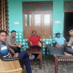 ग्राऊंड रिपोर्ट : गांव के ‘डॉक्टर ‘ जिन्होंने हमारे गांव बचा लिए !