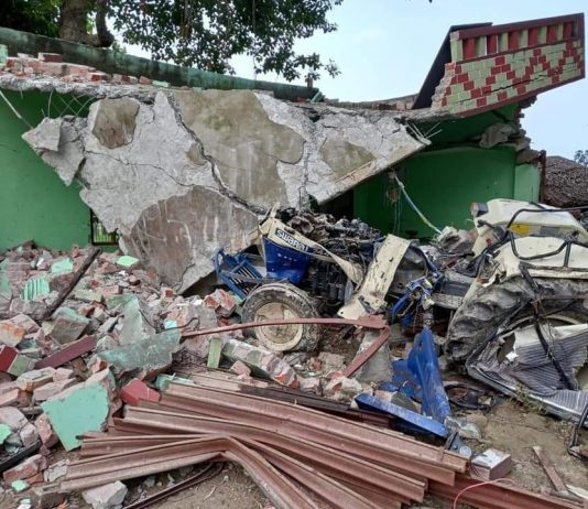 आज़मगढ़ में दलित उत्पीड़न के मामले ने तूल पकड़ा