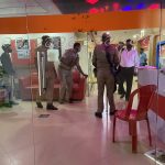 मीडिया संस्थानों पर आयकर के छापे,देश भर में हुई सरकार की आलोचना