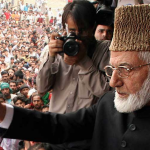 What made Syed Ali Shah Geelani popular in Kashmir?