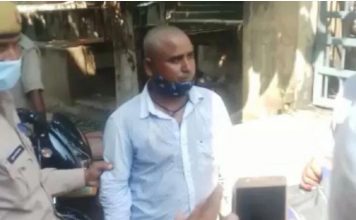 थाने के मालखाने से चोरी हुए थे 25 लाख, सफाईकर्मी पर शक,पुलिस की पिटाई से मौत