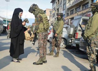 “Srinagar has become an open-air prison," restrictions back to Kashmir capital after decades