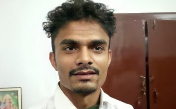 ऑटो ड्राइवर मारूफ की ईमानदारी,सवारी का आभूषणों से भरा बैग लौटाया