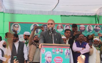 यूपी में मजलिस : खेल बिगाड़ रही है या अपना खेल बना रही है !