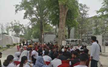 AMU cancels 3-day lit fest, students aghast