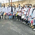 To fight harsh winters, doctors in Srinagar launch ‘Apparel for Poor’ for underprivileged