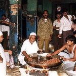 गलावटी कबाब को विश्व जगत में पहचान दिलाने वाले हाजी रईस टुंडे कबाबी नही रहे !