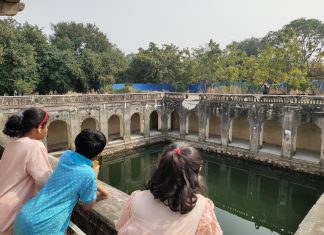 आगा खान ट्रस्ट करा रहा है ऐतिहासिक बावलियों का पुनरुद्धार ,यूनेस्को से मिला पुरुस्कार